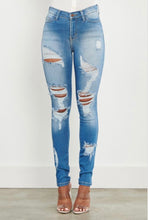 Load image into Gallery viewer, NOVAH DISTRESSED JEANS
